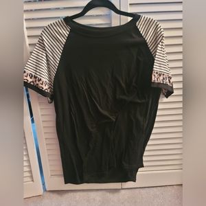 XL black top